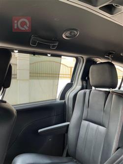 دودج كارافان